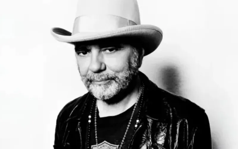 Daniel lanois - Théâtre Maisonneuve