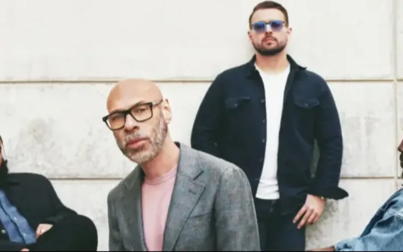 Joshua redman group