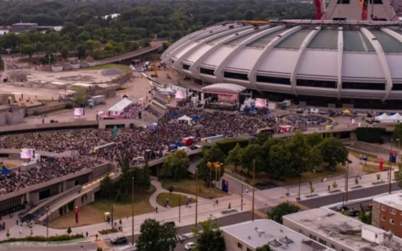 L`osm à l`esplanade du parc olympique