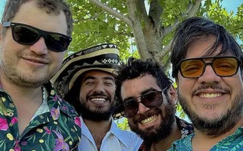 Less toches : vallenato avec remberto zuniga - Club Balattou