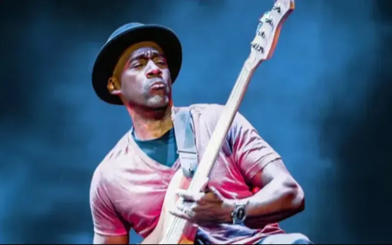 Marcus miller we want miles!