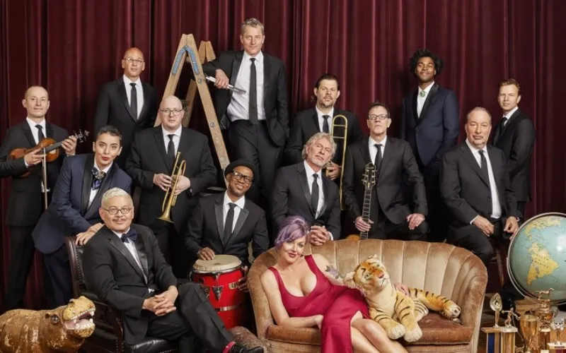 Pink martini