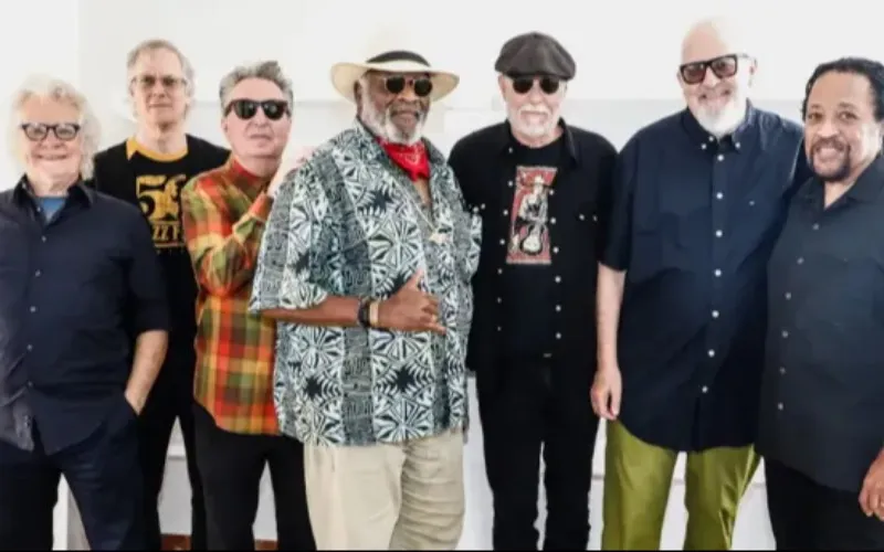 Taj mahal et phantom blues band