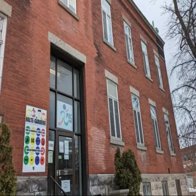 Pavillon d’éducation communautaire