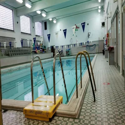 Piscine du Centre sportif de Notre-Dame-de-Grâce