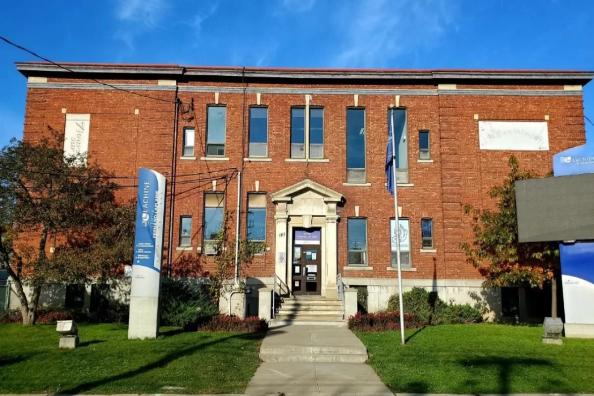 Bibliothèque de Saint-Pierre